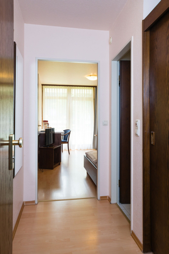 Bedroom 5, Hotel St Georg, Rosenheim
