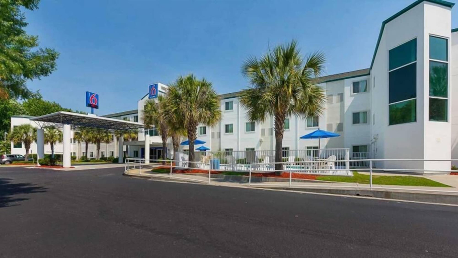 Exterior & Views 2, Motel 6 Columbia, SC - Fort Jackson Area, Richland