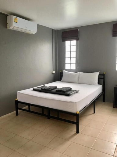 Bedroom 3, Hotel 4U Koh Tao - Hostel, Ko Phangan