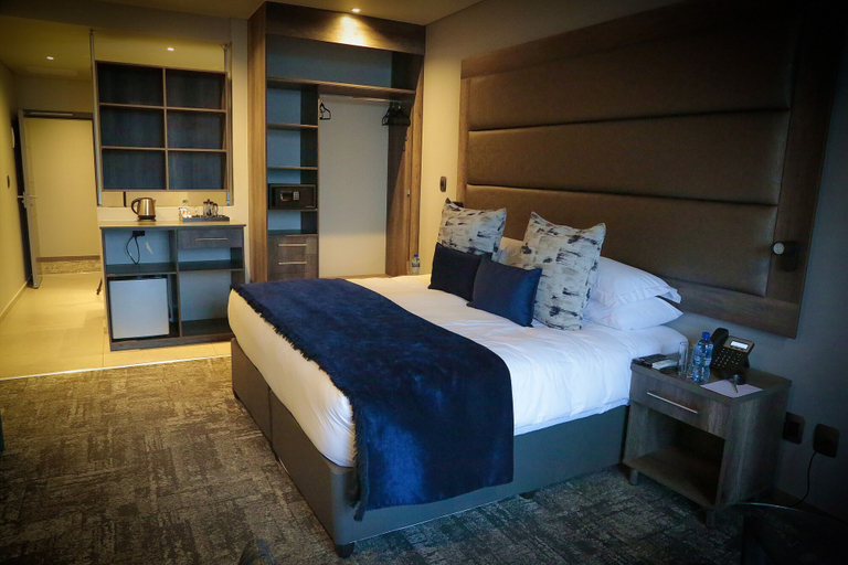 Bedroom 4, Blueberry Hill Hotel, City of Johannesburg
