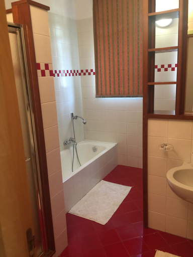 Bathroom 4, Al Poggio, Verbano-Cusio-Ossola