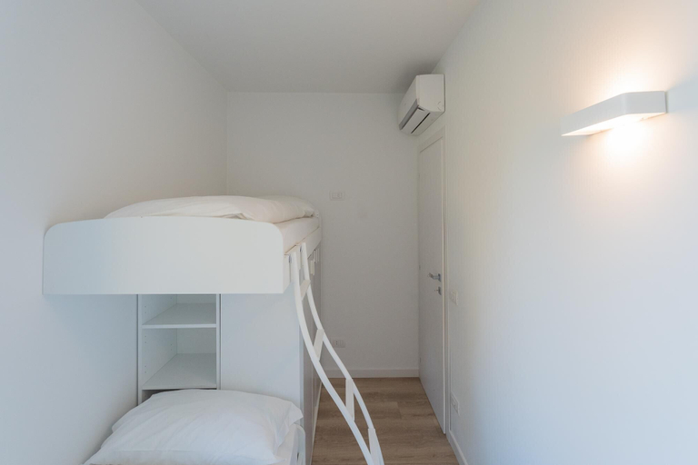 Bedroom 4, Valarin Roma Luxory Apartment Wellness, Como