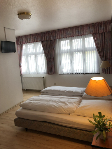 Bedroom 4, Hotel zur Post, Rheinisch-Bergischer Kreis