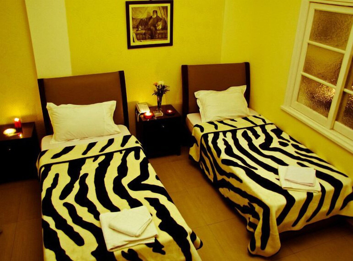 Bedroom 3, Alexander the Great Hotel - Alexotel, Alexandria