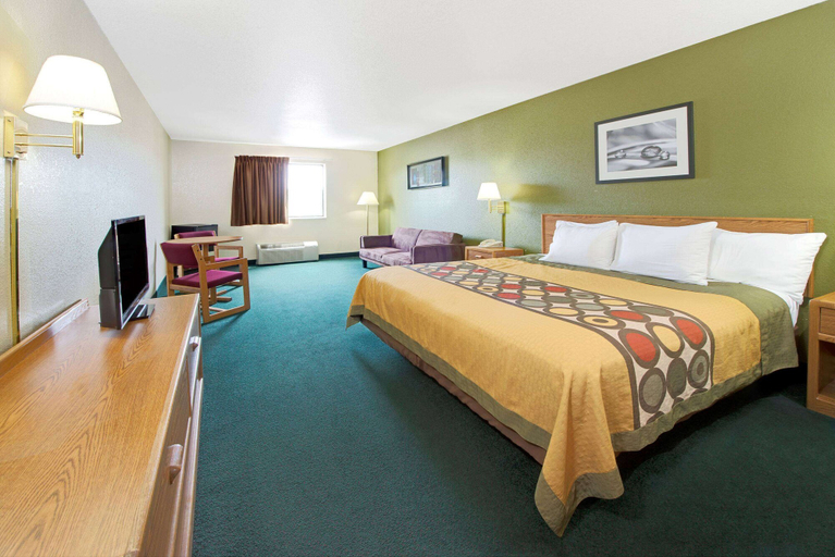 Bedroom 3, Super 8 by Wyndham Bonne Terre, Saint Francois
