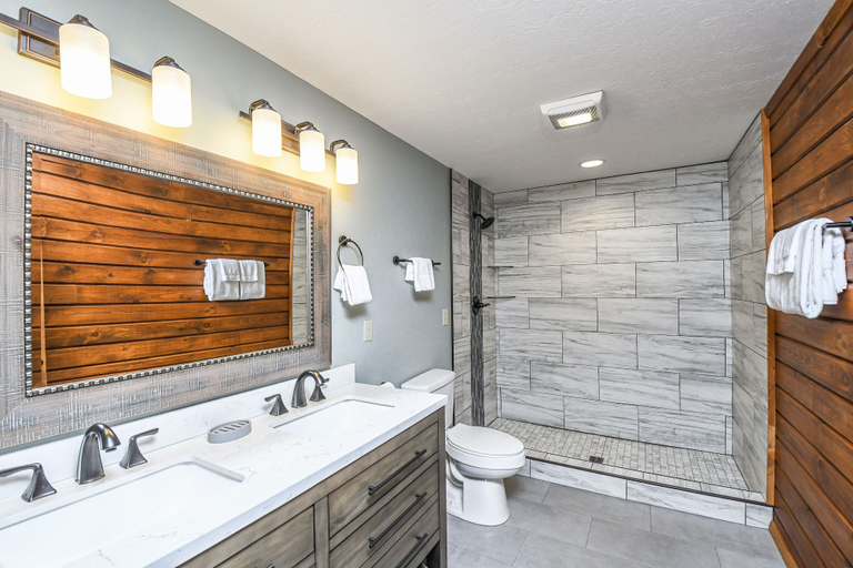 Bathroom 5, Wood-fore Reserve, Garrett
