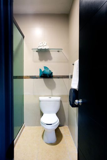 Bathroom 5, Casa Kaoba Hotel & Suites, Cozumel