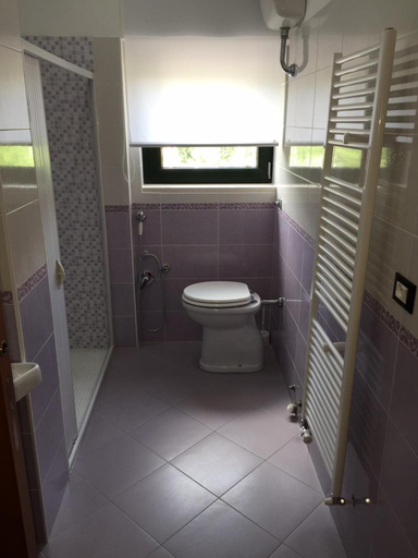 Bathroom 3, B&B Culla Dell'Aquila, L'Aquila