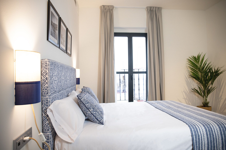 Bedroom 3, nQn Aparts & Suites Sevilla, Sevilla