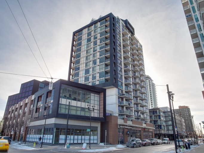 Exterior & Views 2, Sweeping Views Luxury 2BR Suite, Division No. 6