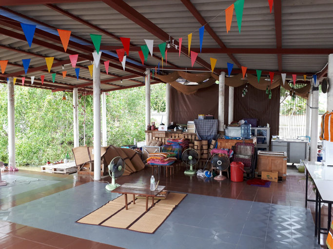 Food & Drinks 5, Se Sun Amphawa, Amphawa