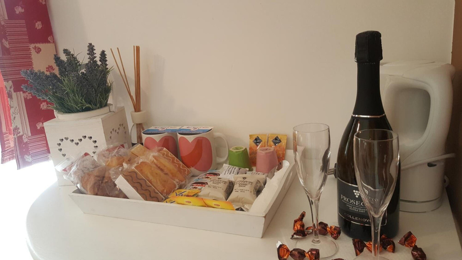 Food & Drinks 4, Il Mare di Roma, Rome