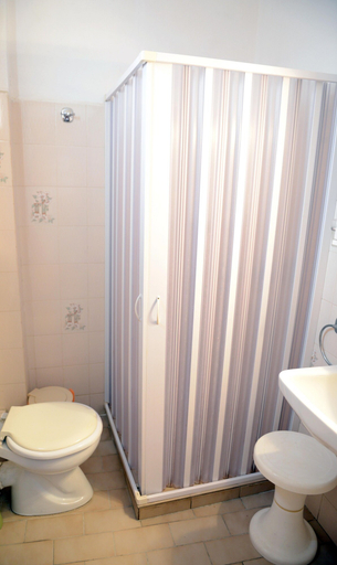Bathroom 4, Anthemis Hotel, North Aegean