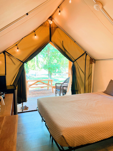 Others 4, Son's Blue River Camp Glamping Cabin J, Caldwell