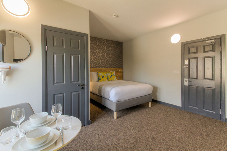 Bedroom 2, Remaotel Seafield Court Apartments, Norfolk