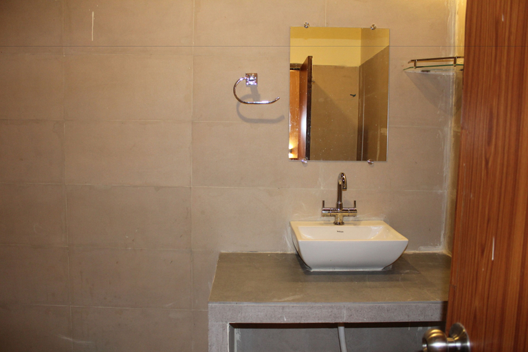 Bathroom 4, Beyond Stay Kastura Kanatal, Tehri Garhwal