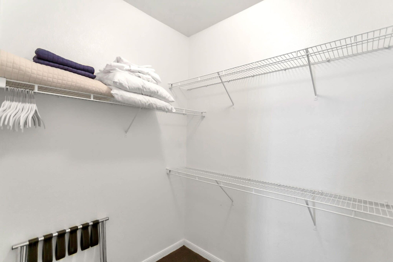 Bathroom 4, Charming 1BD in Trendy West End Neighborhood, Dallas