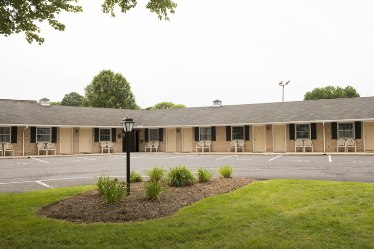 Exterior & Views 2, Bird in Hand Family Inn, Lancaster