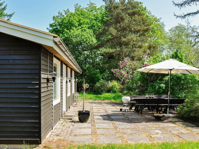 Others 5, Modern Holiday Home in Silkeborg With Terrace, Silkeborg