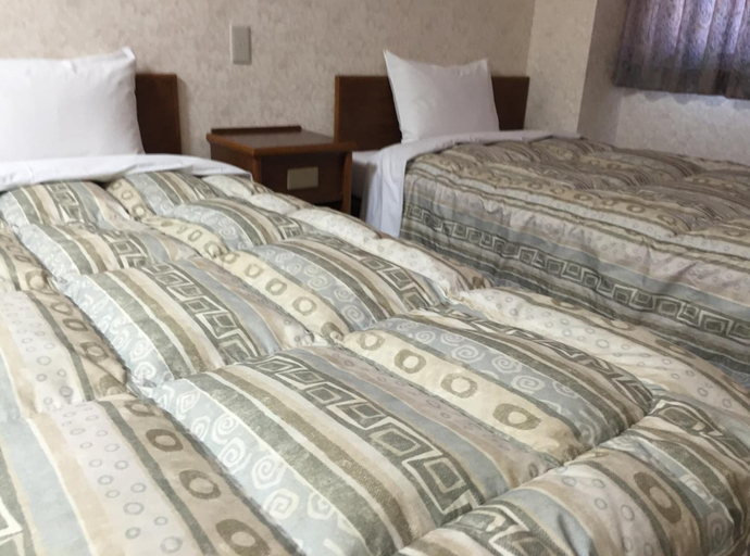 Bedroom 4, Shinseto Station Hotel, Seto