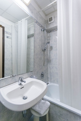 Bathroom 4, Hotel Rex, Florence