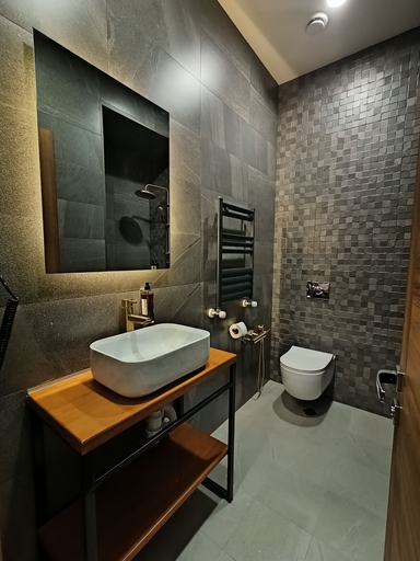 Bathroom 2, TownHouse Tbilisi Boutique Hotel, Tbilisi