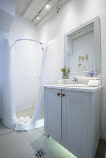 Bathroom 4, Mykonos Art Villas, South Aegean