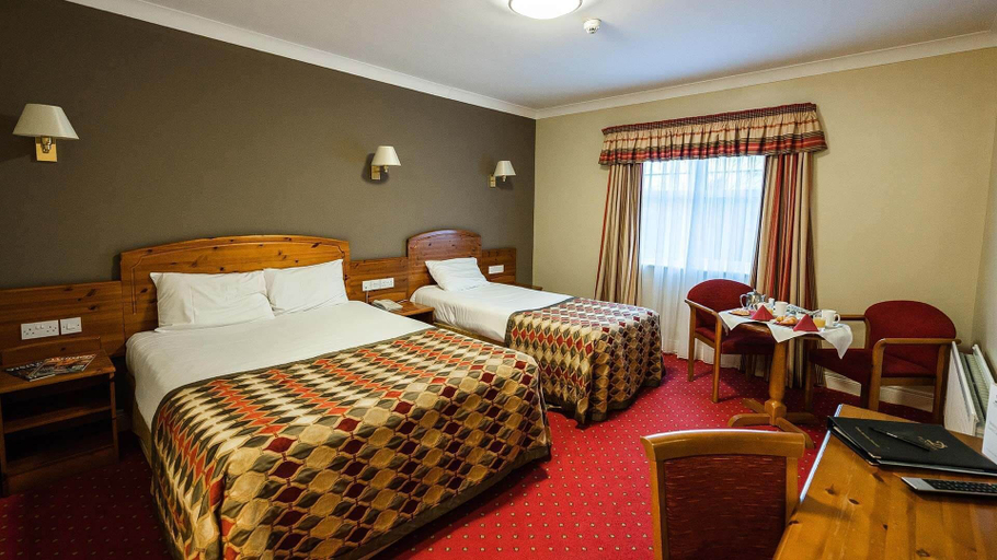Bedroom 3, Dunsilly Hotel, Antrim and Newtownabbey