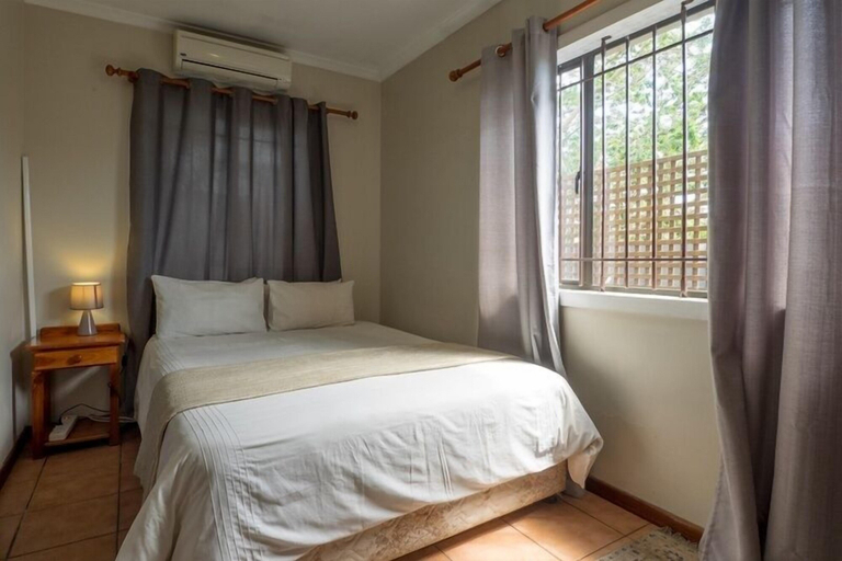 Bedroom 2, Carrington Guest House, eThekwini