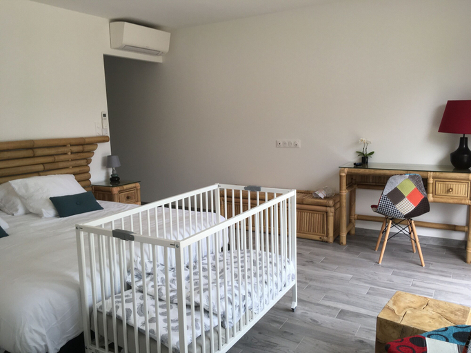 Bedroom 5, Domaine des Bois Argentés, Loir-et-Cher