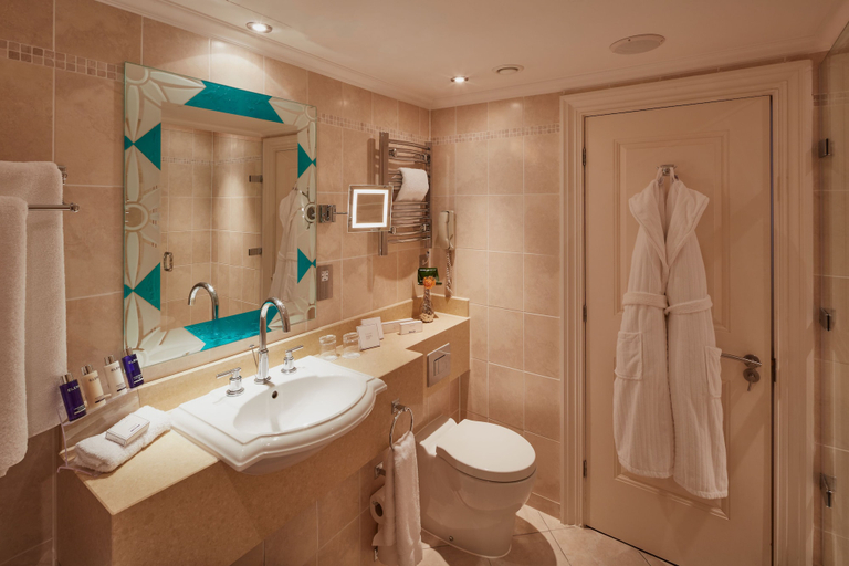 Bathroom 5, The Royal Horseguards, London, London