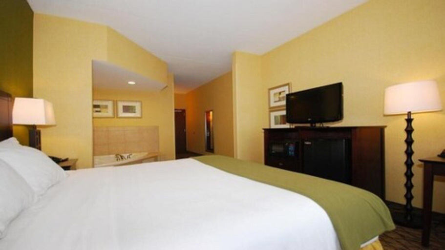 Bedroom 3, Wingate by Wyndham Kittanning, Armstrong