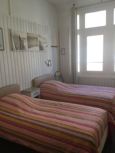 Bedroom 2, Auberge Riva Bella - Hostel, Pas-de-Calais