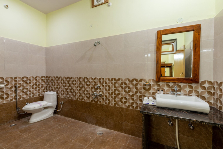 Bathroom, Jungle Cave Resort, Sawai Madhopur