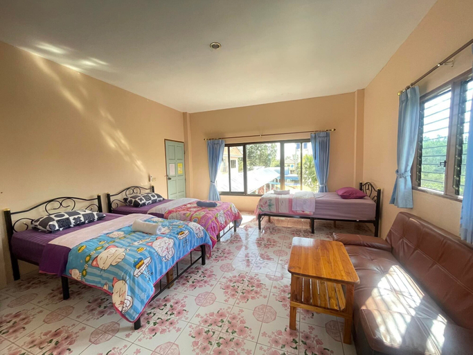 Bedroom 4, Peace Pool Resort, Khun Han