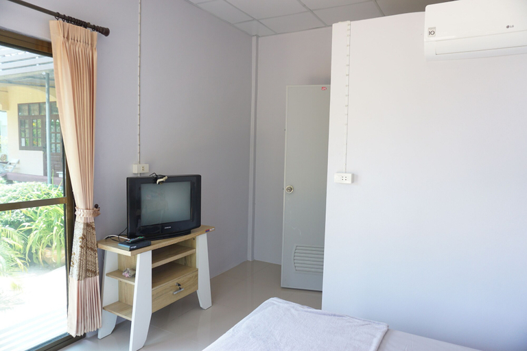 Bedroom 2, Kedsila Hometel, Pathiu