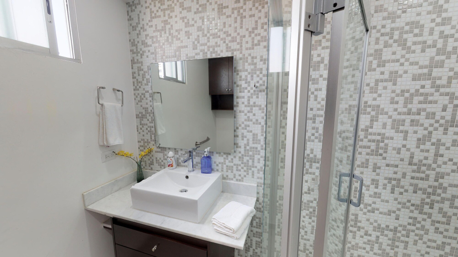 Bathroom 3, Comfortable and Trendy Apartment 2C, Guadalajara