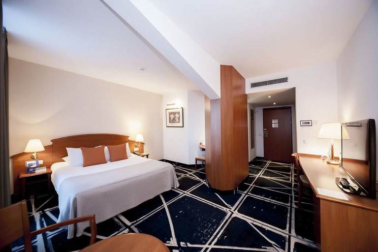 Bedroom 2, Hotel Mercure Poznan Centrum, Poznań City