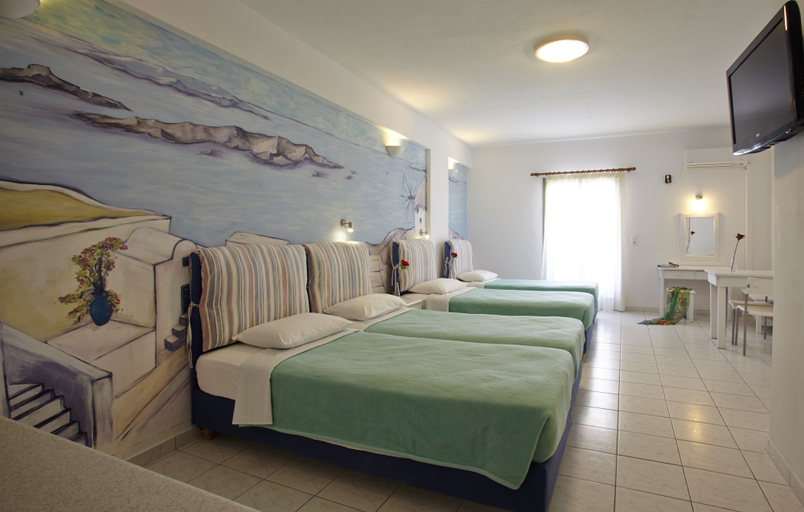 Bedroom 4, Studios Marios, South Aegean