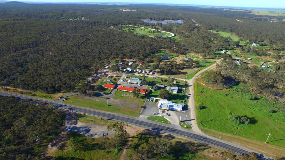 Others 5, Inglewood Motel and Caravan Park, Loddon - South