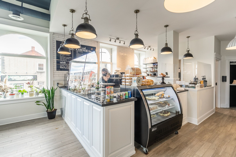 Food & Drinks, GLOBALSTAY. Luxury Rideau Apartments, Lanark
