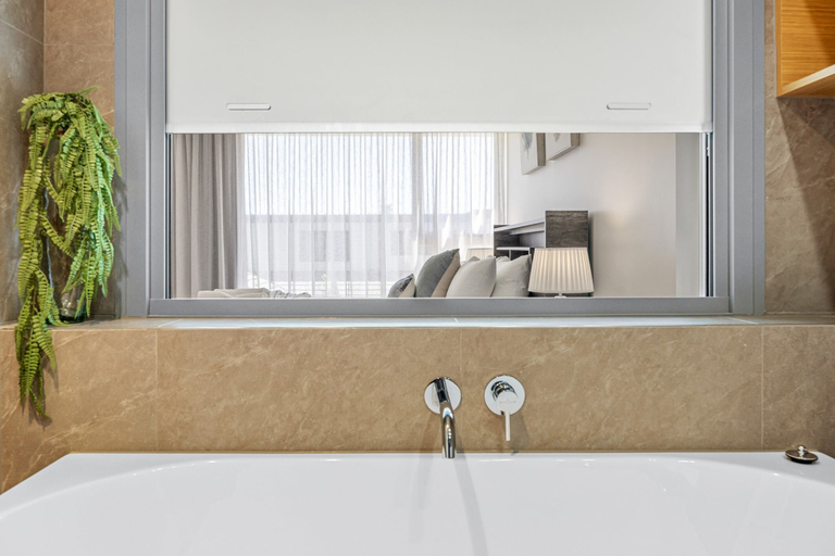 Bathroom 4, RISE 3 Bedroom Deluxe Ocean Side Apt, Maroochy - Maroochydore