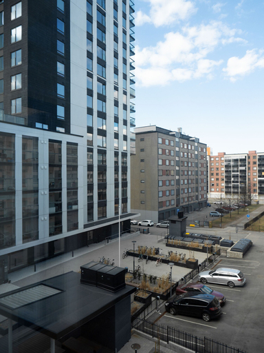 Exterior & Views 2, New 1BR Home with Balcony next to Railway Station, Pirkanmaa