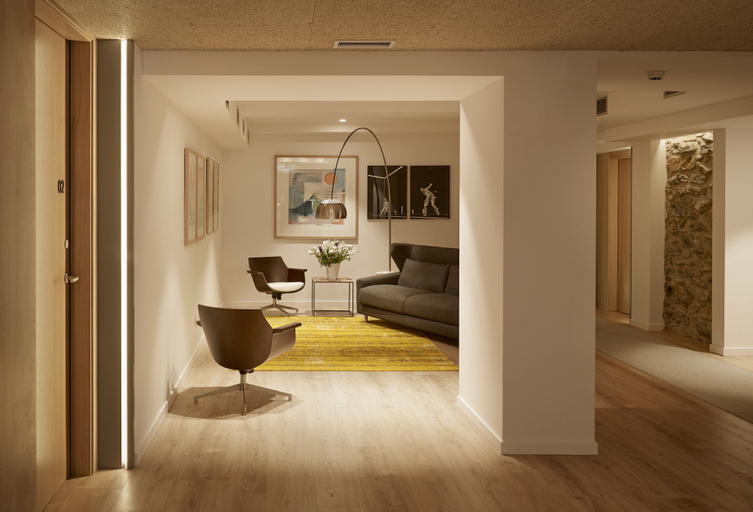 Others 5, Hotel Bide Bide, Guipúzcoa