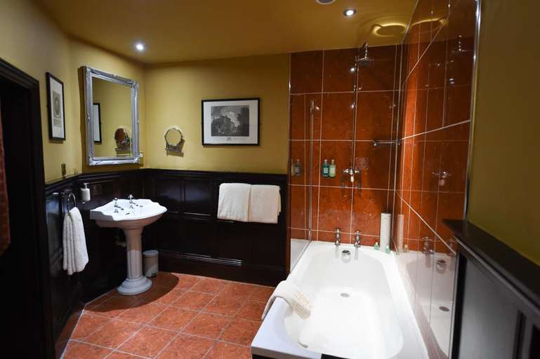 Bathroom 4, Lumley Castle Hotel, Durham