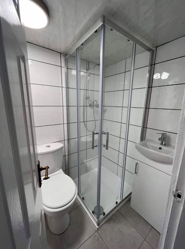 Bathroom 3, Hansen Hotel, Newcastle upon Tyne