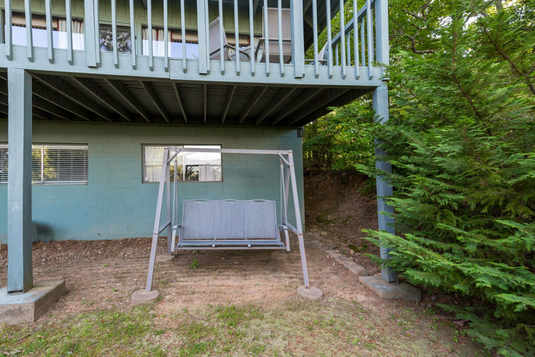 Exterior & Views 2, A Bears View, Sevier