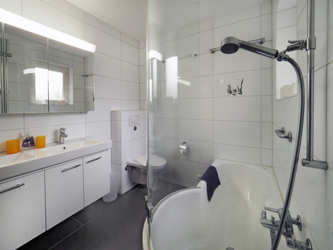 Bathroom, APART HOLIDAYS Residenza Flora, Locarno