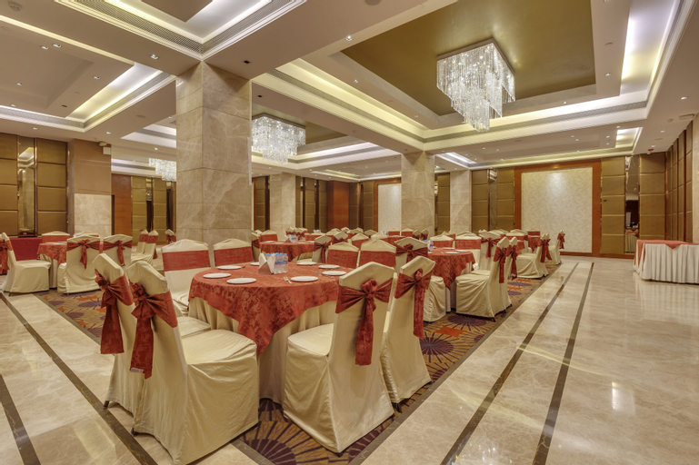 Business Facilities 27