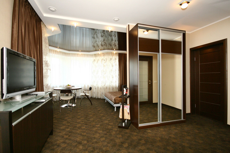 Others 3, Vizavi Apartments, Ekaterinburg gorsovet